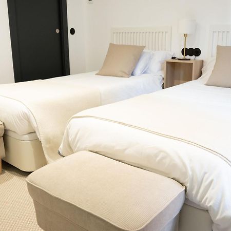 Apartamentos Mlc Ciudad De Linares Linares  Eksteriør bilde