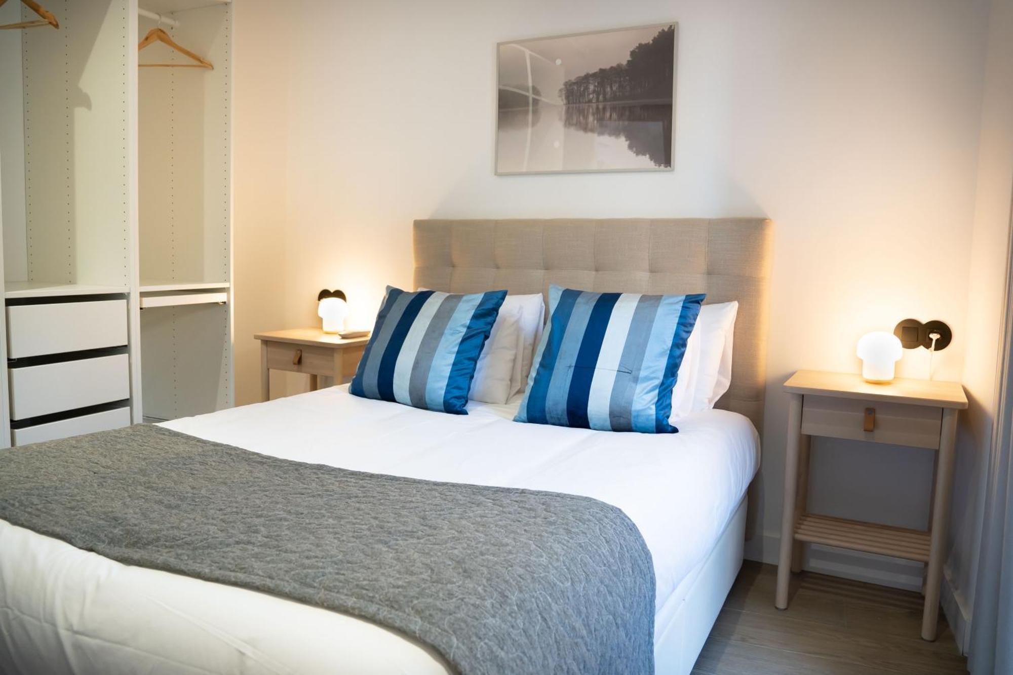 Apartamentos Mlc Ciudad De Linares Linares  Eksteriør bilde