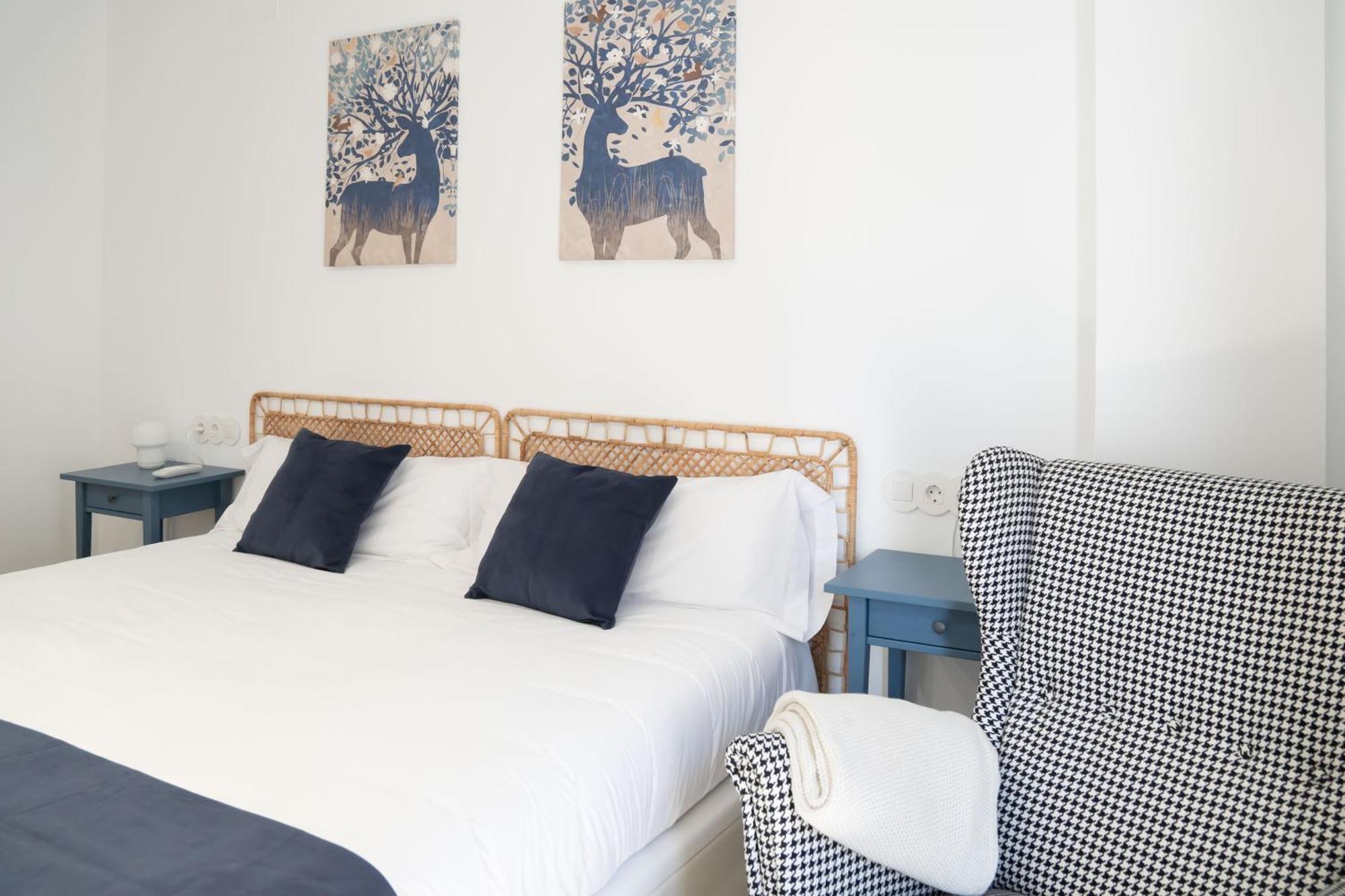 Apartamentos Mlc Ciudad De Linares Linares  Eksteriør bilde