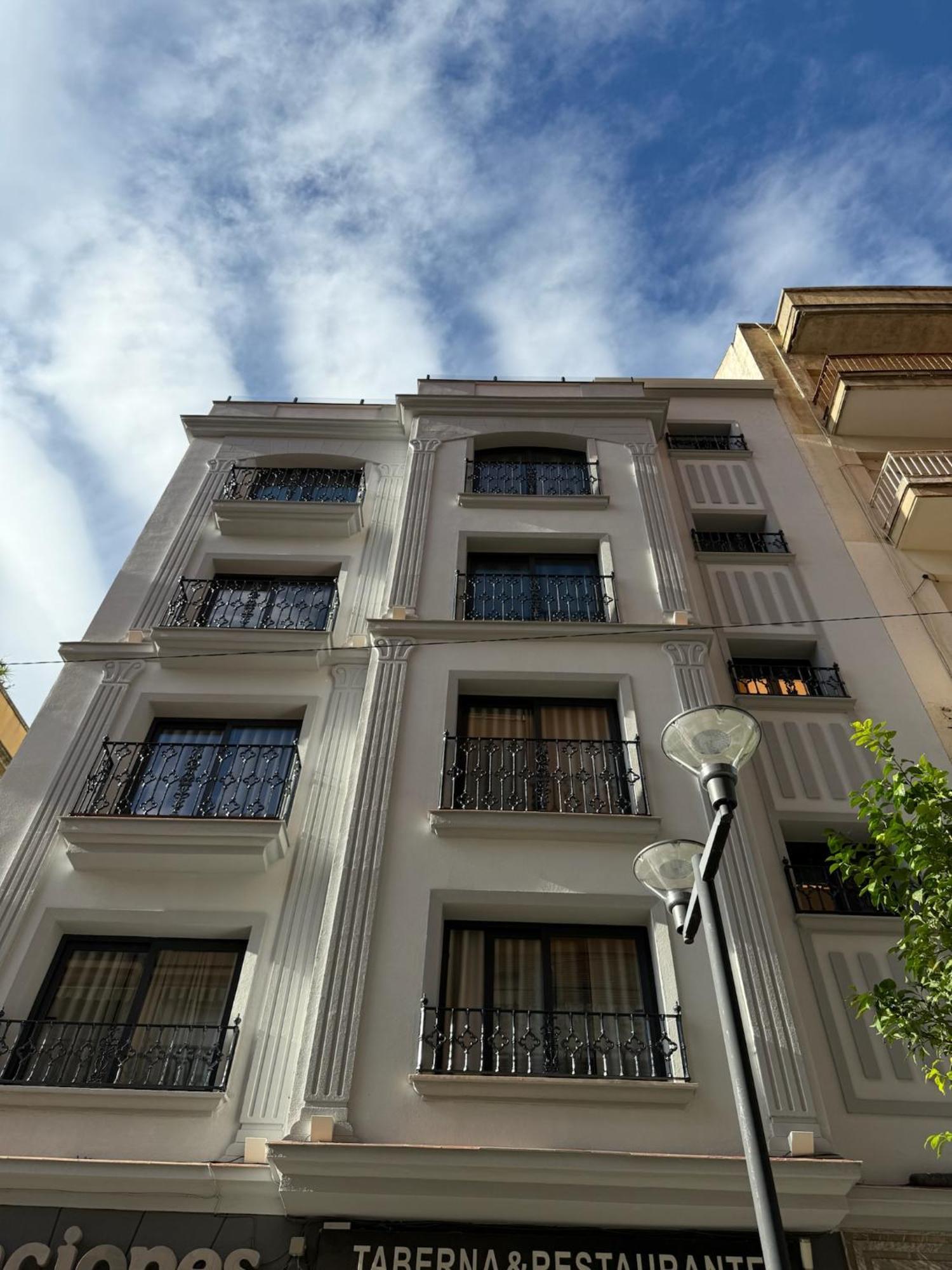 Apartamentos Mlc Ciudad De Linares Linares  Eksteriør bilde