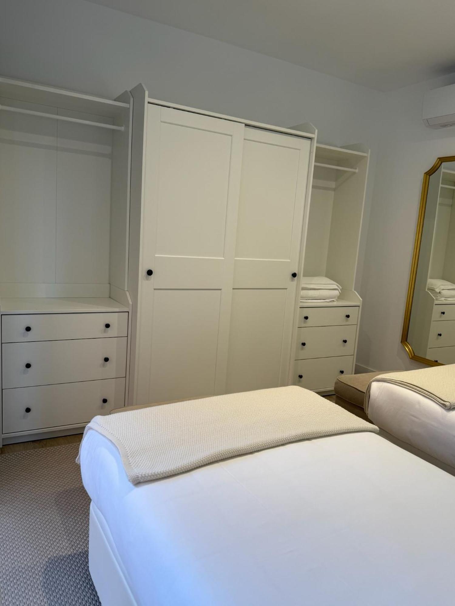 Apartamentos Mlc Ciudad De Linares Linares  Eksteriør bilde