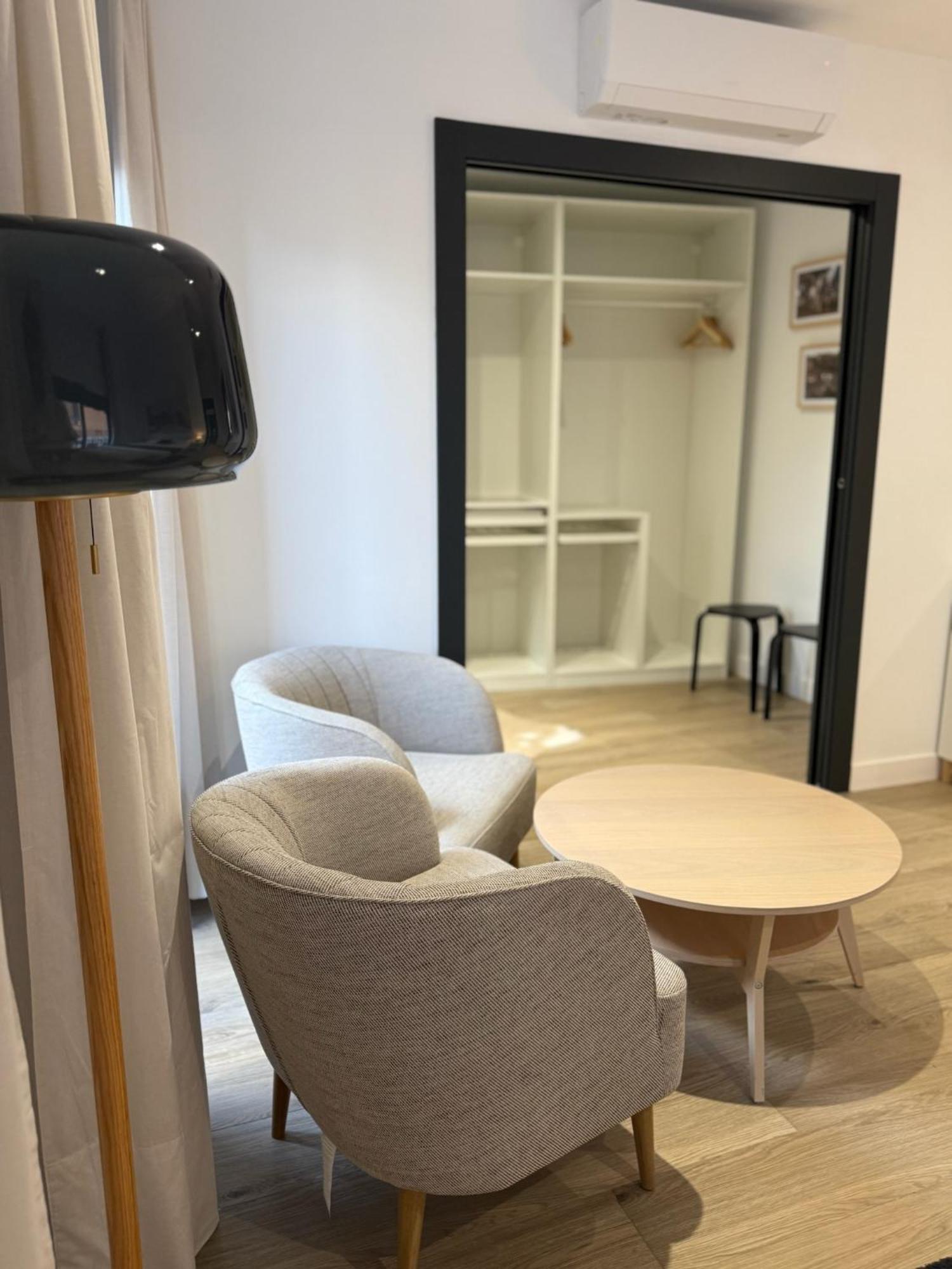 Apartamentos Mlc Ciudad De Linares Linares  Eksteriør bilde